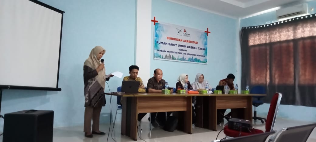 Targetkan Akreditasi tahun ini, RSUD Tapan mengadakan bimbingan akreditasi dengan Dinas Kesehatan Ka